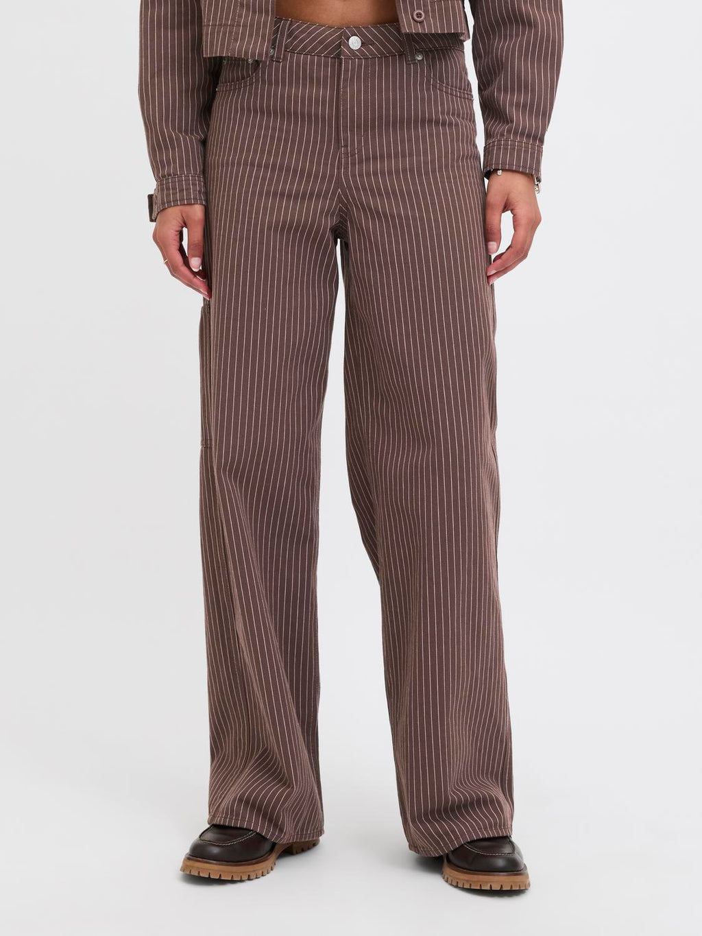 Pantalón Wide Leg Amy Maddy Tiro Medio - Bracken
