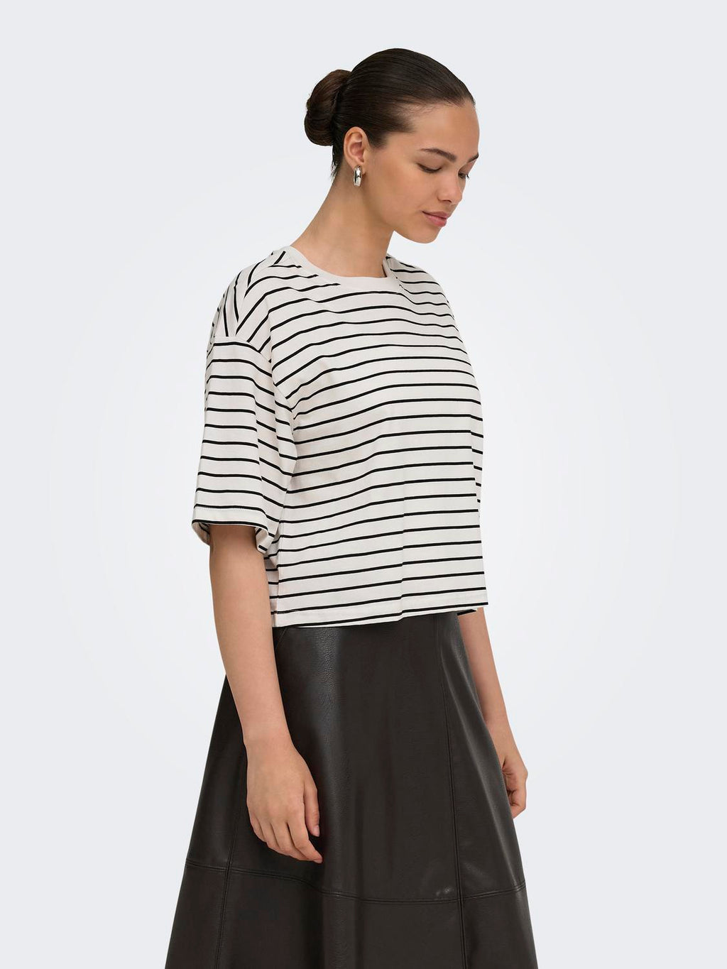 Top Loose Bloom - Cloud Dancer