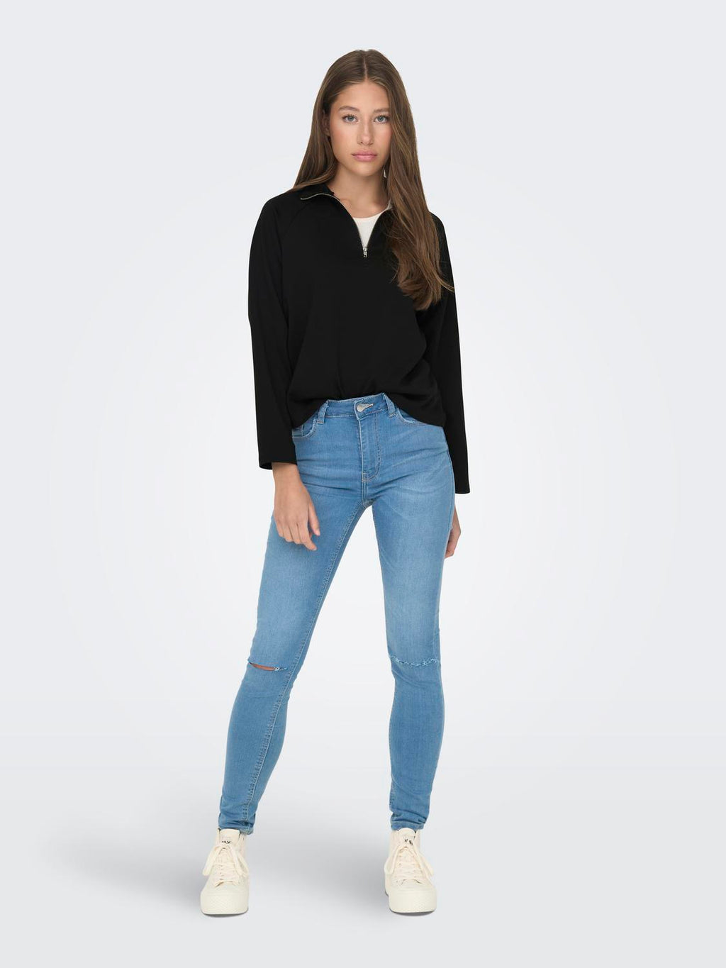 Buzo Regular Eldora Zip - Black