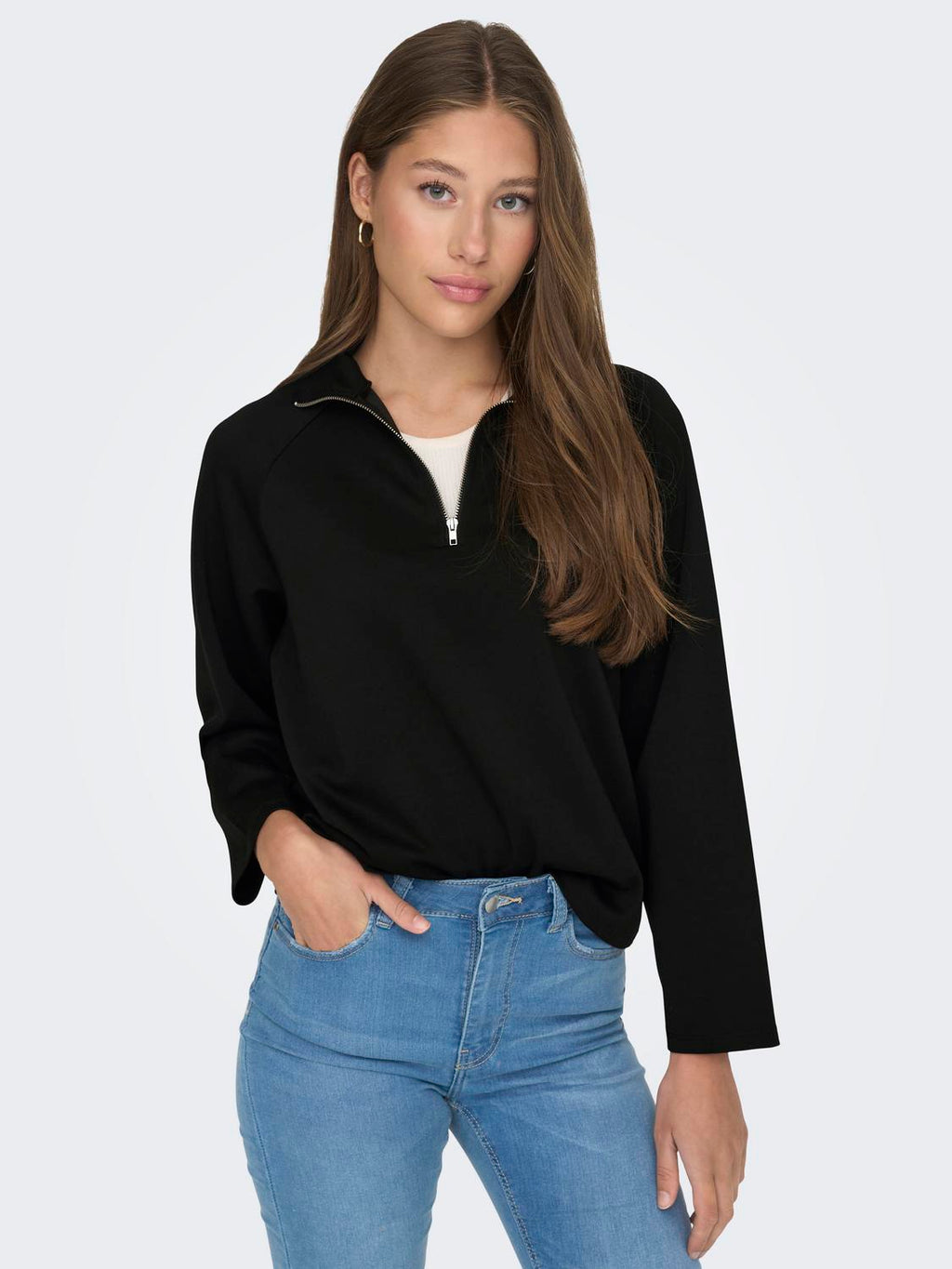 Buzo Regular Eldora Zip - Black