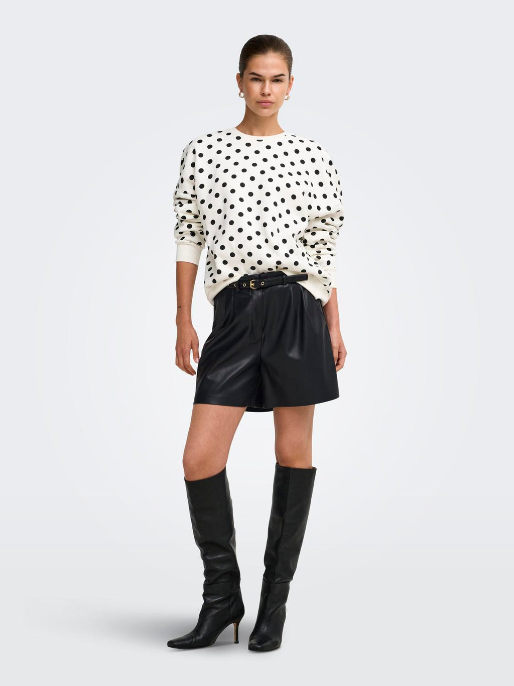 Short Regular Heidi - Black