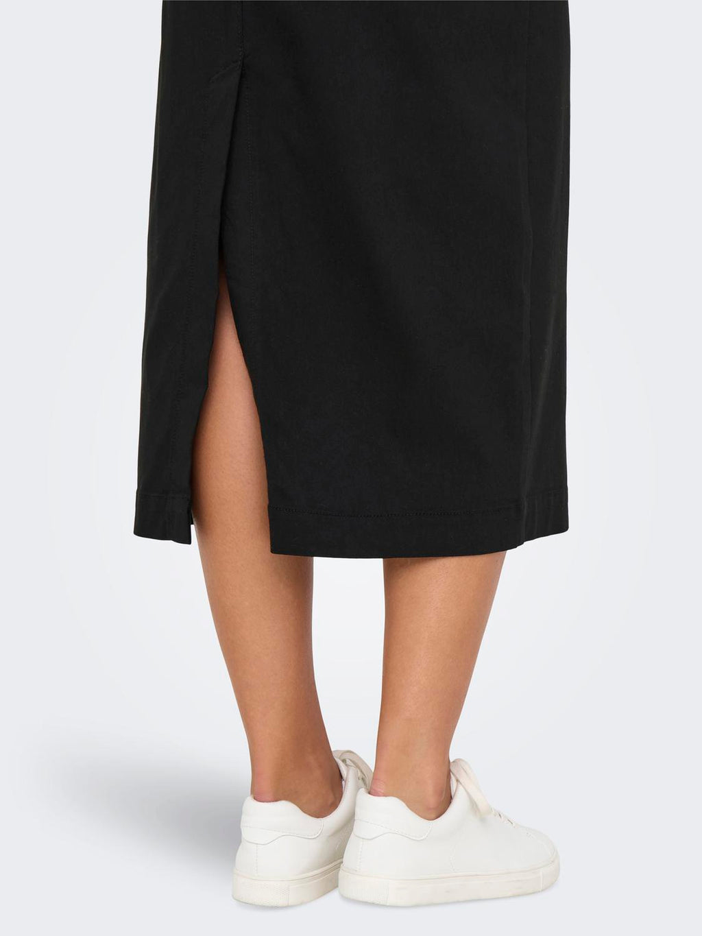 Pollera Bianca - Black