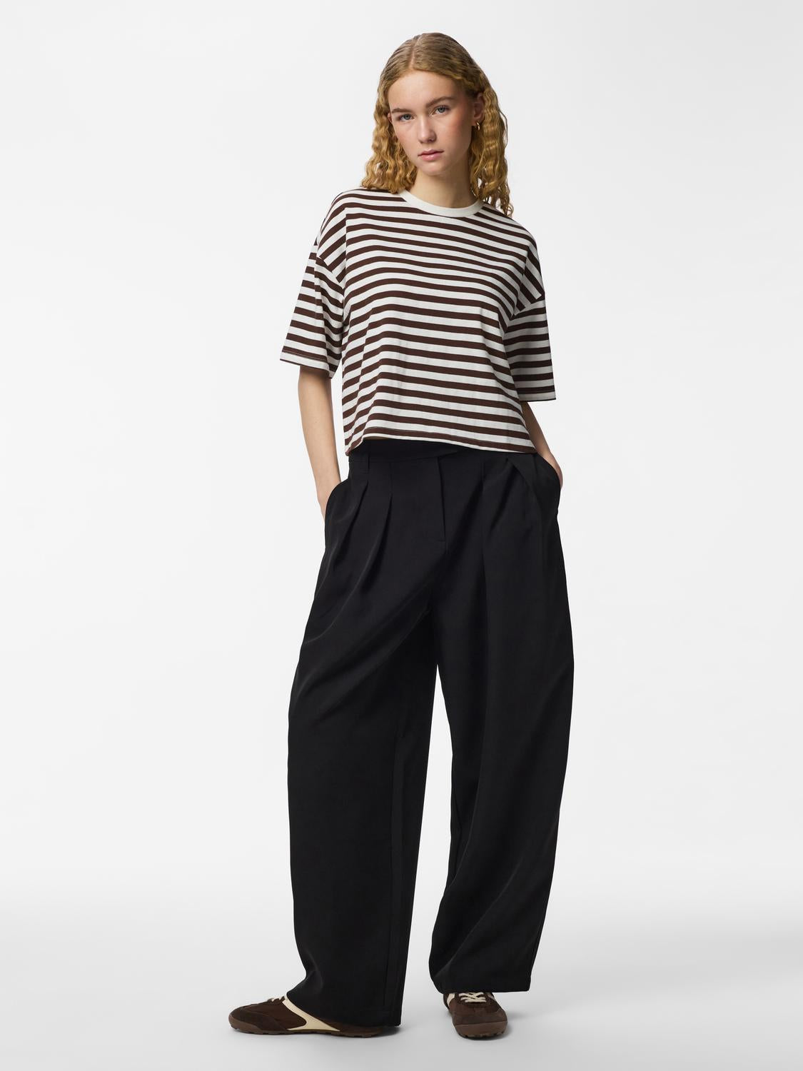 Remera Adie Boxy - Chicory Coffee