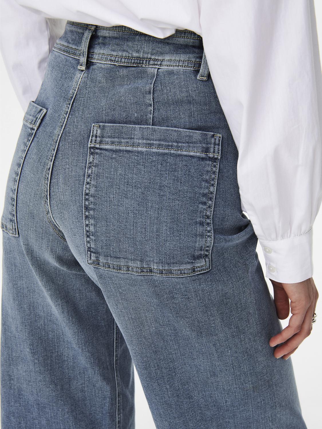 Jean Straight Sylvie Tiro Alto - Medium Blue Denim