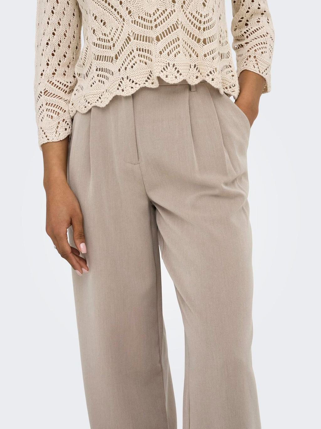 Pantalón Straight Hattie Tiro Alto - Taupe Gray